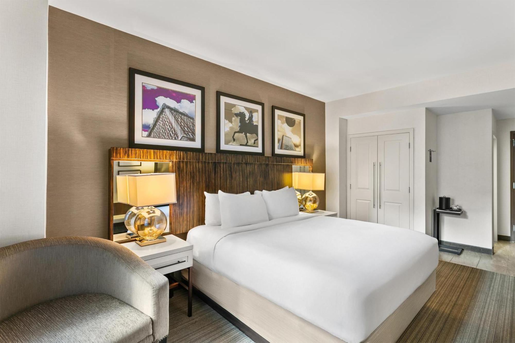 King Room - Hearing Accessible
